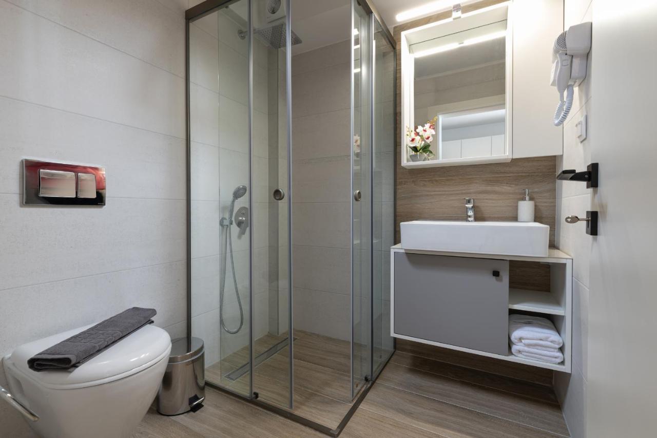 סארטי Sky Luxury Suites מראה חיצוני תמונה